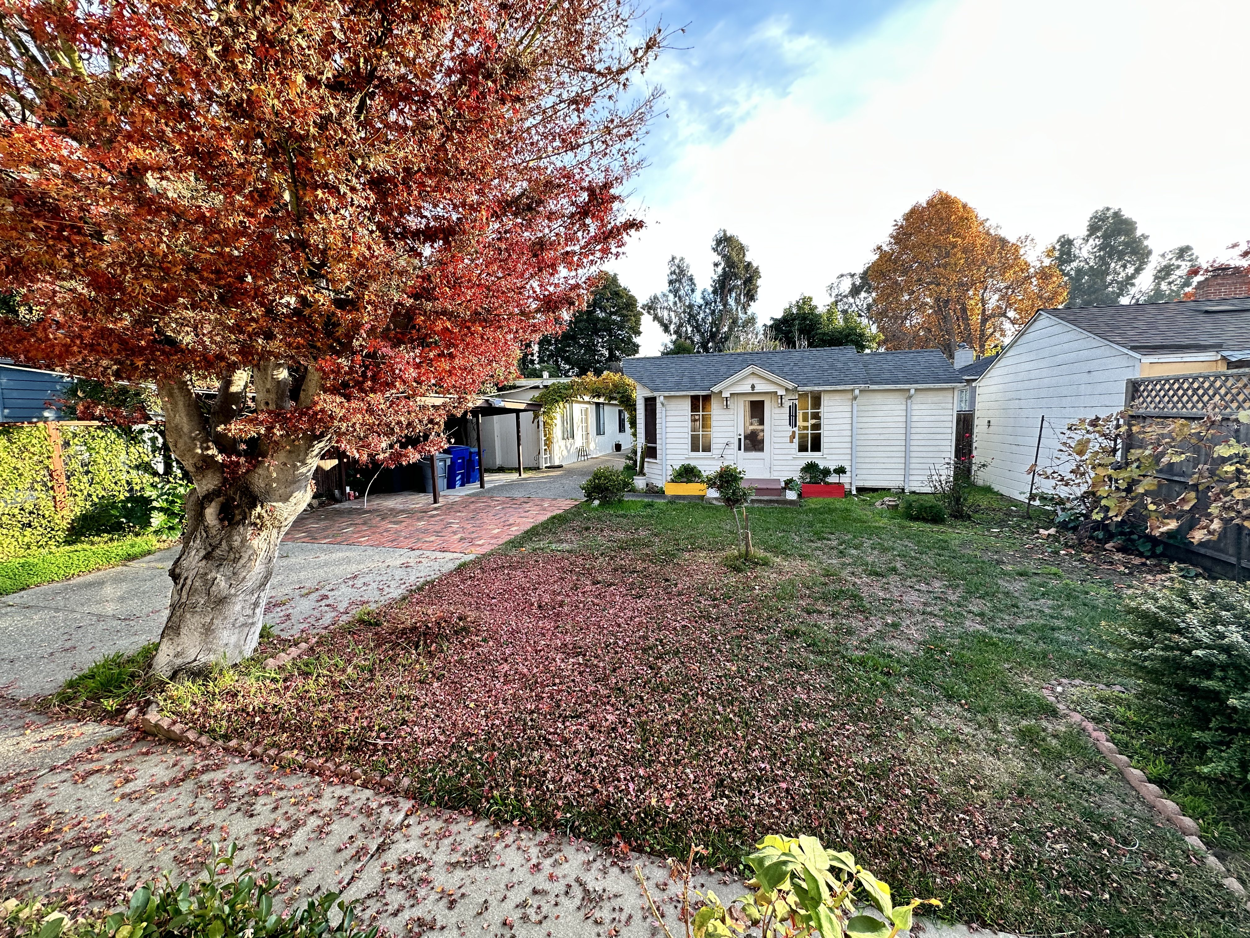 Private bedroom view 2